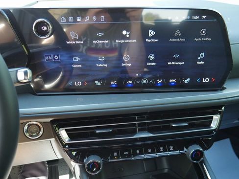 New 2026 Chevrolet Traverse LT w/ LPO, Floor Liner Package image 15