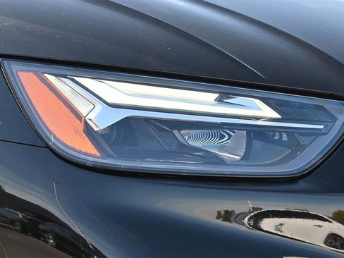 Used 2023 Audi SQ5 Premium Plus w/ Premium Plus Package image 25