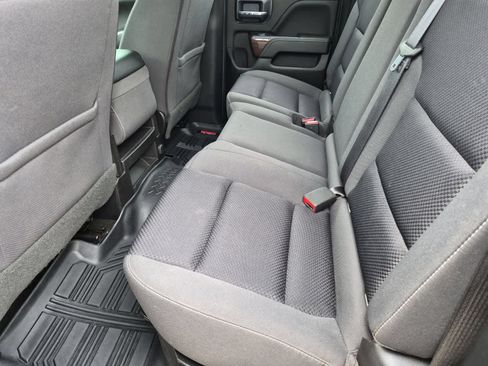 Used 2018 GMC Sierra 1500 SLE w/ SLE Value Package AWD/4WD image 19