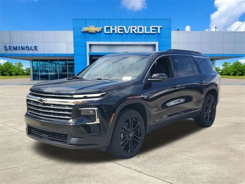 New 2026 Chevrolet Traverse LT w/ Driver Confidence Package image 2