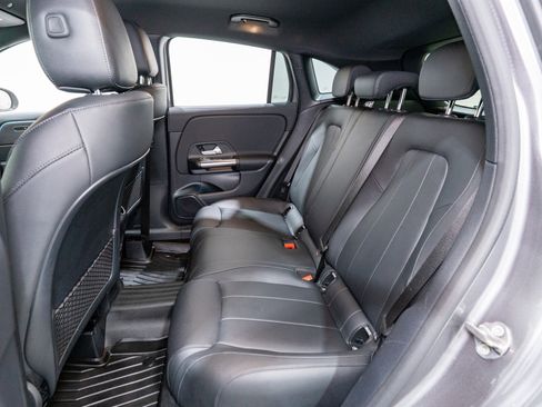 Used 2022 Mercedes-Benz GLA 250 4MATIC w/ Premium Package Lite image 30