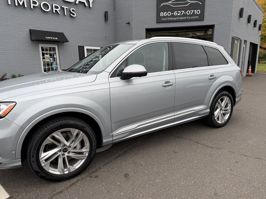 Used 2023 Audi Q7 2.0T Premium w/ Convenience Package AWD/4WD image 13