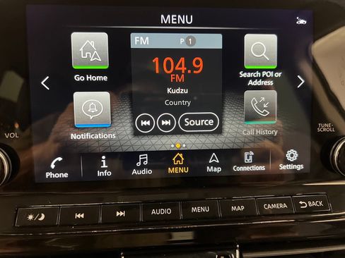 Used 2025 Nissan Pathfinder SL FWD image 60
