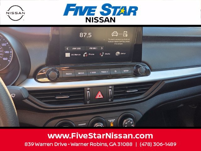 Used 2024 Kia Forte LXS w/ LXS Technology Package FWD image 18