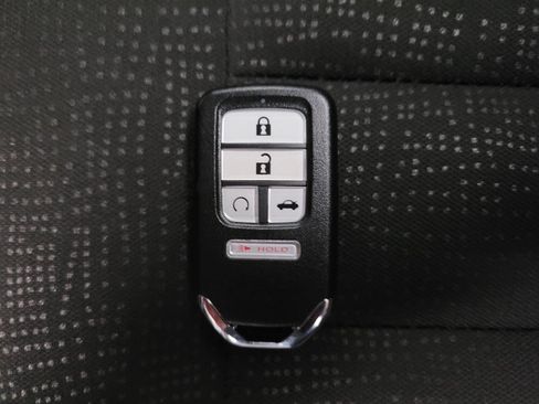 Used 2018 Honda CR-V EX image 32