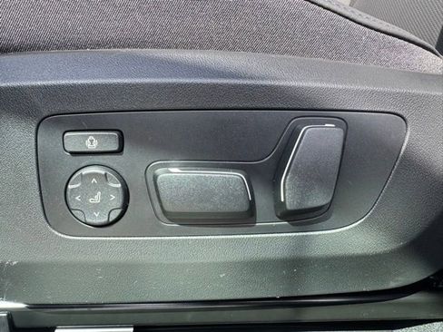 New 2026 BMW X3 xDrive30 w/ Premium Package image 13