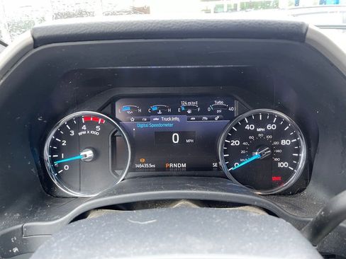 Used 2022 Ford F350 Lariat w/ Lariat Ultimate Package AWD/4WD image 7