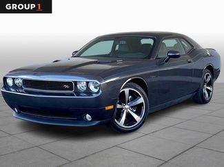 Used 2014 Dodge Challenger R/T video 1
