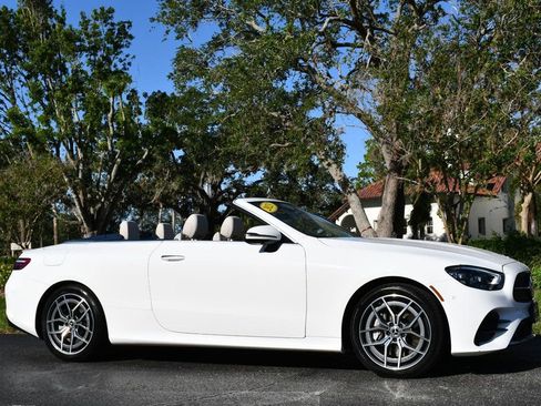 Used 2023 Mercedes-Benz E 450 4MATIC Cabriolet image 51