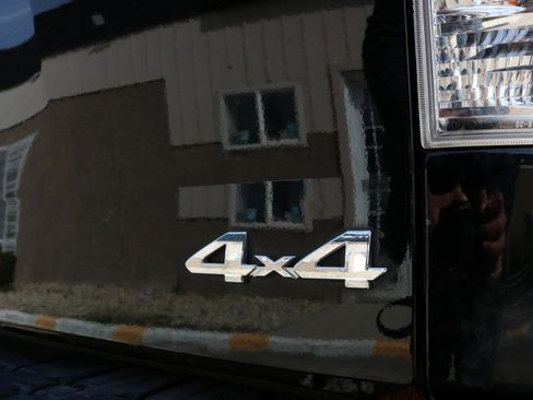 Used 2013 Toyota Tundra 4x4 Double Cab w/ TRD Off-Road Pkg image 14
