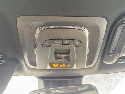 Used 2025 Toyota Corolla XSE FWD image 6