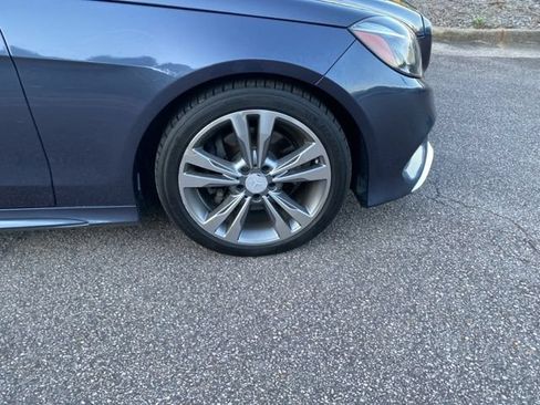 Used 2016 Mercedes-Benz E 350 Sedan image 26