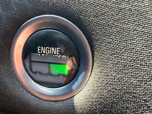 Used 2019 Chevrolet Malibu LS FWD image 17