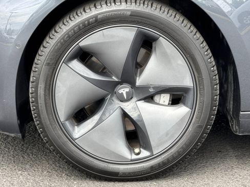Used 2019 Tesla Model 3 Long Range AWD/4WD image 13