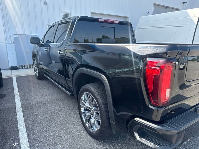 Used 2025 GMC Sierra 1500 Denali w/ Denali Reserve Package AWD/4WD image 8
