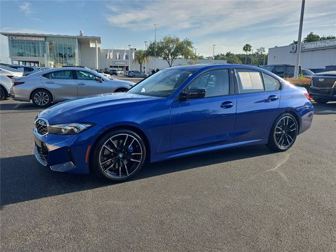 Used 2025 BMW M340i Sedan RWD image 5