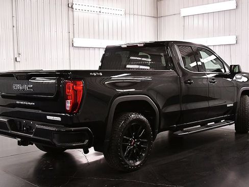 Used 2022 GMC Sierra 1500 Elevation AWD/4WD image 7