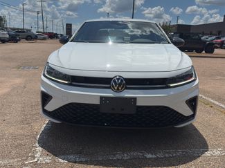 Used 2025 Volkswagen Jetta Sport FWD video 2