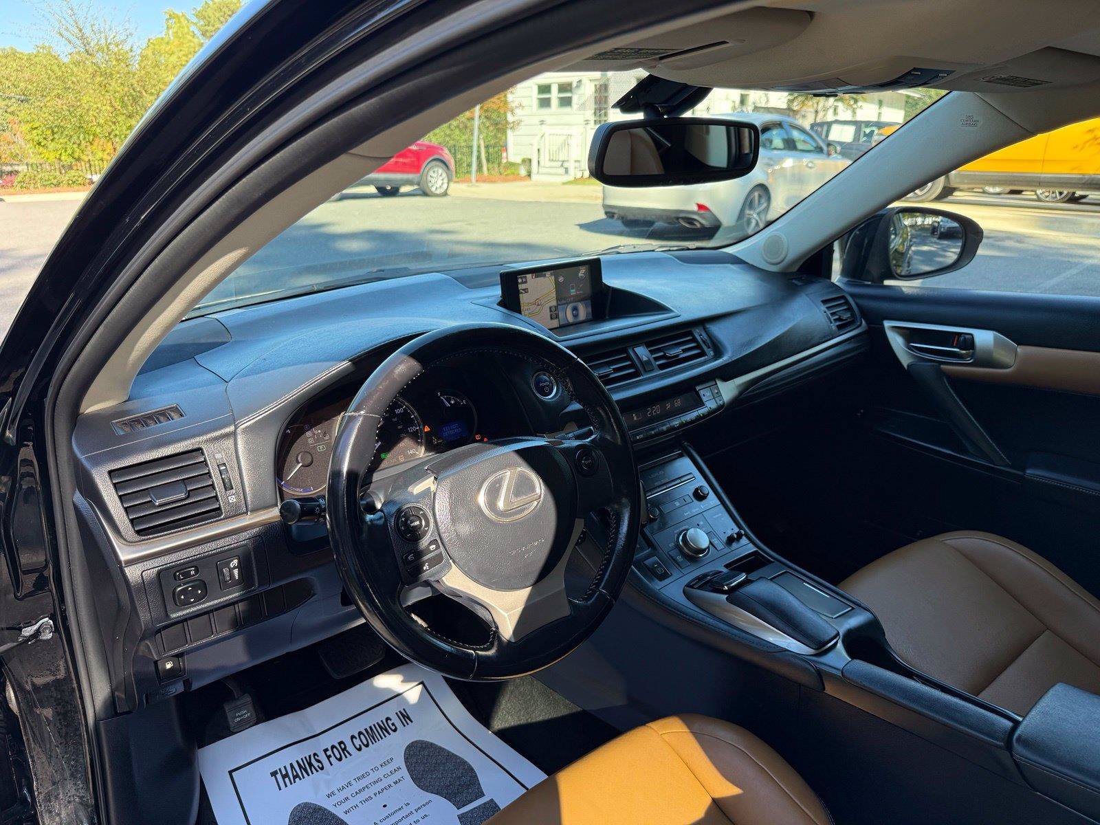 Used 2016 Lexus CT 200h w/ Navigation Package FWD image 15