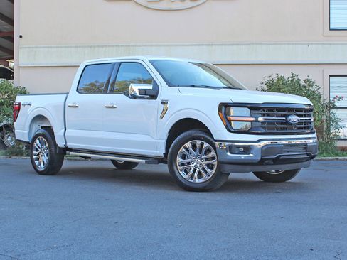 Used 2024 Ford F150 XLT w/ Equipment Group 302A MID image 3