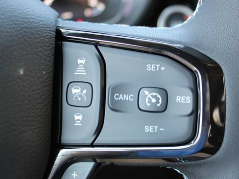 New 2026 RAM 1500 Laramie AWD/4WD image 23