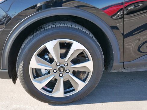 Certified 2024 Ford Escape Platinum image 6