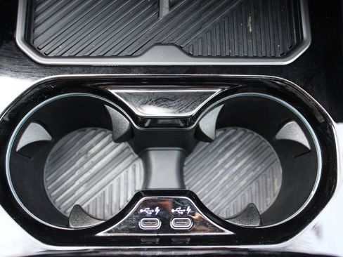 Used 2024 BMW 530i xDrive w/ Executive Package image 50