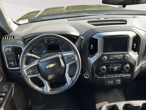 Used 2022 Chevrolet Silverado 1500 LT image 20