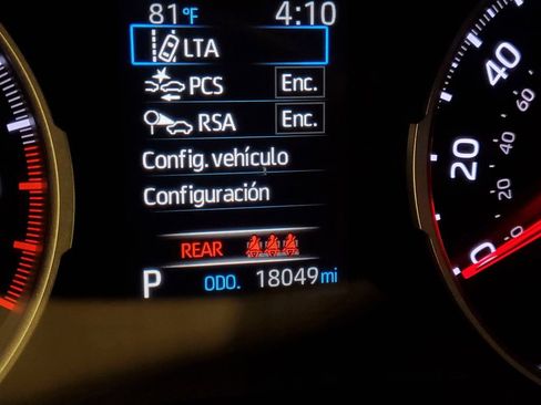 Used 2021 Toyota RAV4 LE image 23