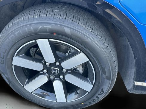 Used 2024 Honda Prologue Touring image 22