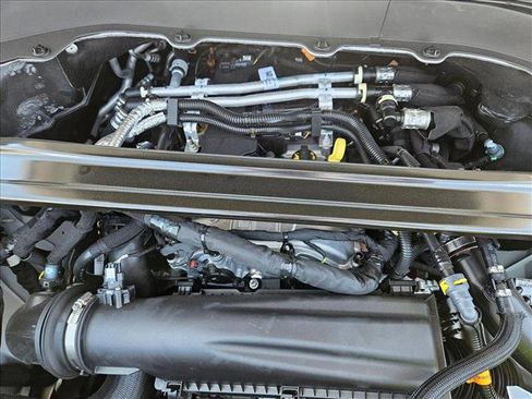 New 2025 Ford Explorer ST-Line image 17