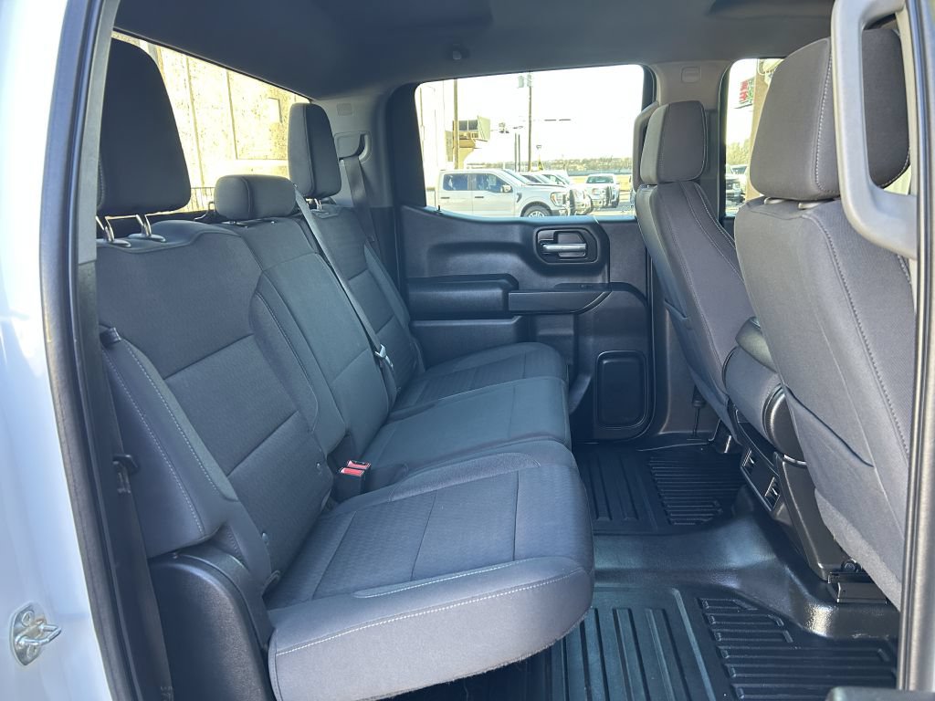Used 2022 Chevrolet Silverado 1500 W/T w/ WT Safety Package AWD/4WD image 15