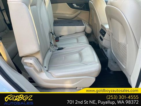 Used 2018 Audi Q7 3.0T Premium Plus AWD/4WD image 34
