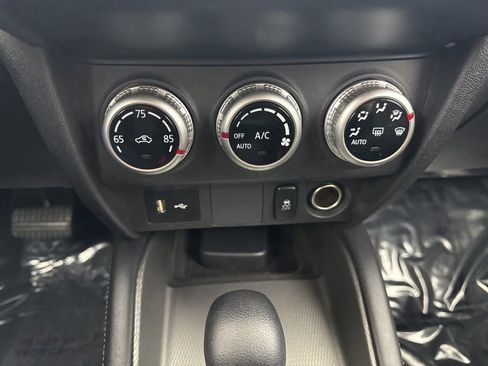 Used 2024 Mitsubishi Outlander Sport AWD image 19