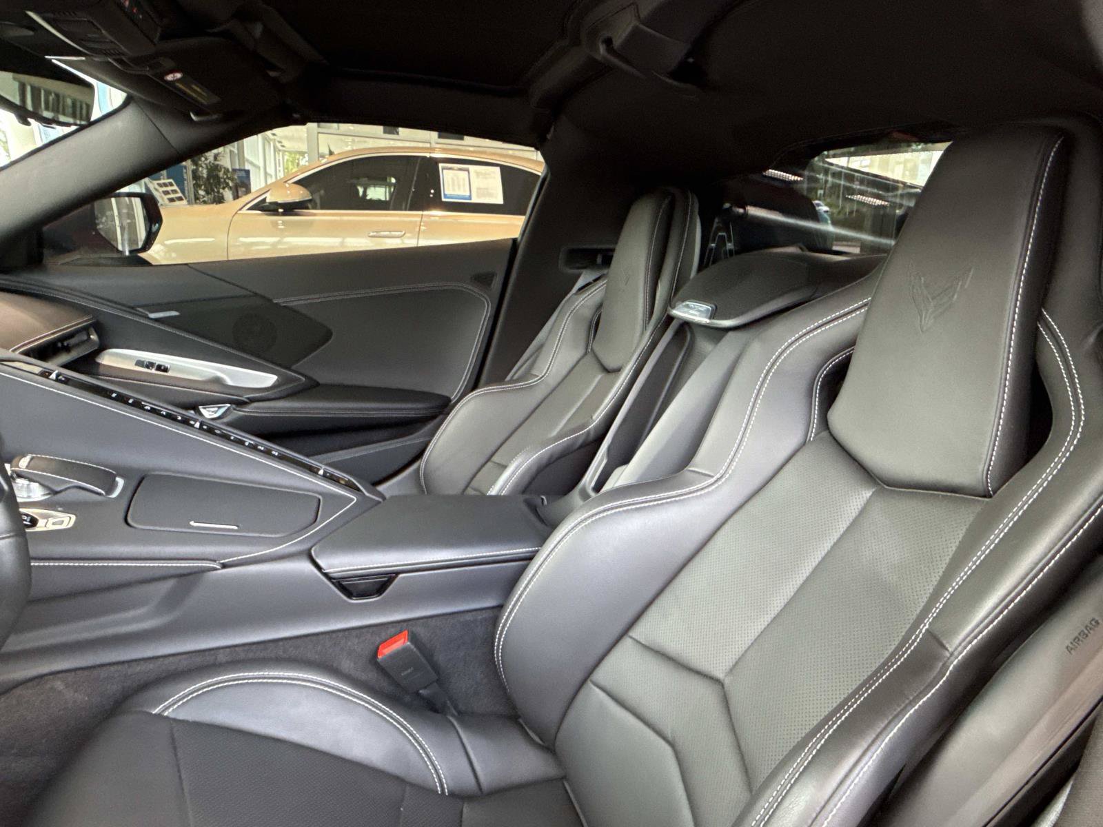Used 2025 Chevrolet Corvette Z06 RWD image 20