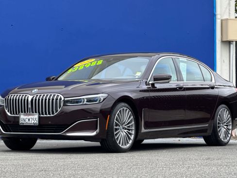 Used 2020 BMW 740i image 7