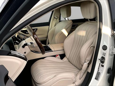 Used 2022 Mercedes-Benz S 500 4MATIC image 16