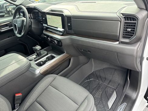 New 2025 Chevrolet Silverado 1500 RST w/ Max Trailering Package AWD/4WD image 29