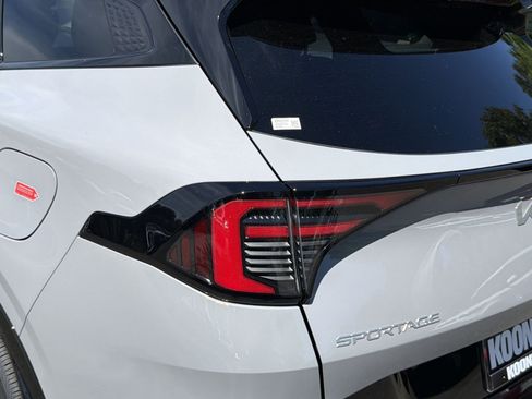 New 2026 Kia Sportage SX Prestige AWD/4WD image 18