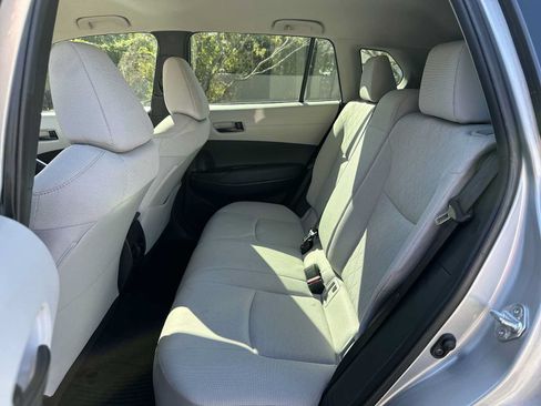 Used 2022 Toyota Corolla Cross L FWD image 17