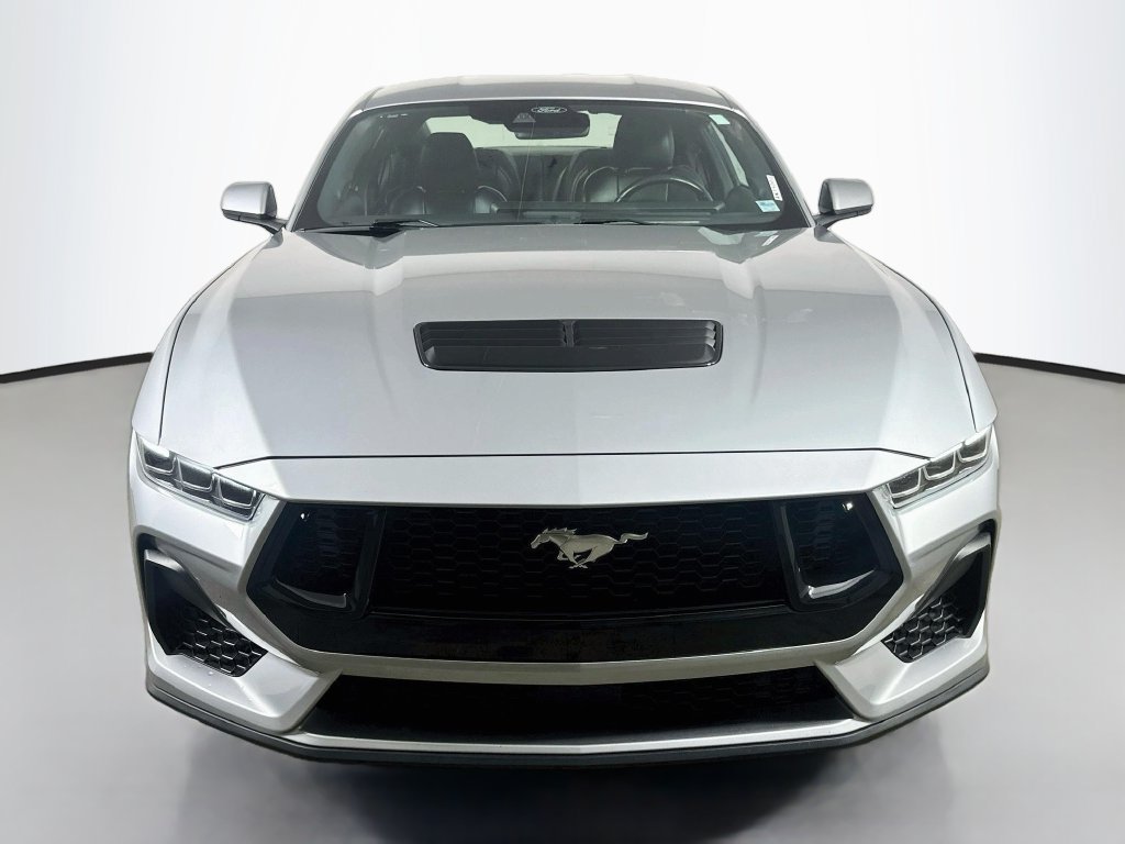 Used 2024 Ford Mustang GT Premium RWD image 2