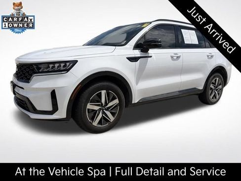 Used 2023 Kia Sorento S w/ Panoramic Sunroof Package FWD image 3