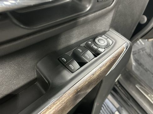 Used 2022 GMC Sierra 2500 Denali AWD/4WD image 25