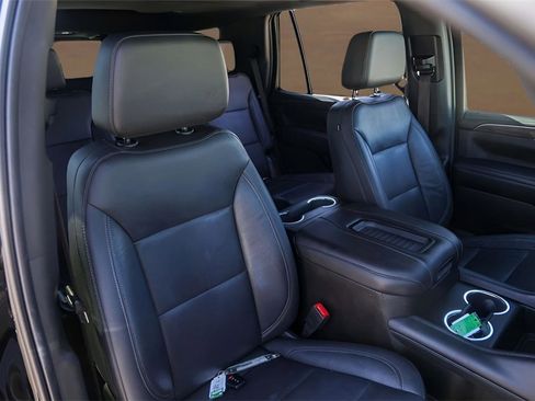 Used 2021 Chevrolet Tahoe LT w/ LT Signature Package image 31