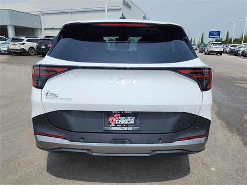 New 2026 Kia Sportage EX image 4