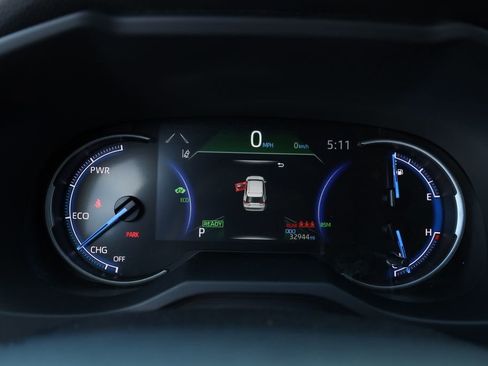 Used 2024 Toyota RAV4 XLE image 29