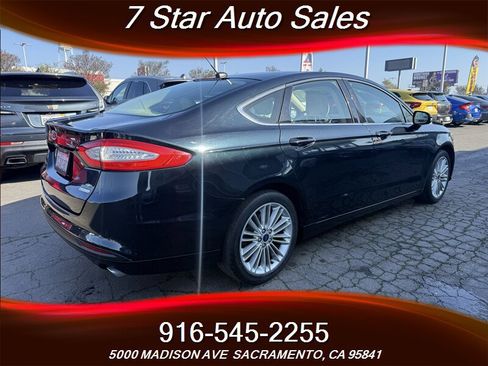 Used 2014 Ford Fusion SE w/ Equipment Group 202A image 6