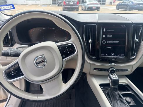 Used 2020 Volvo XC60 T6 Inscription w/ Protection Package Premier image 17