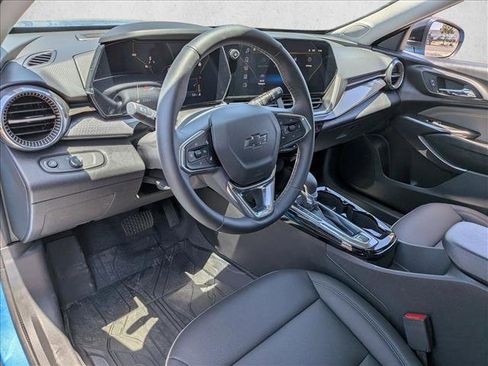 New 2026 Chevrolet Trax ACTIV FWD image 3