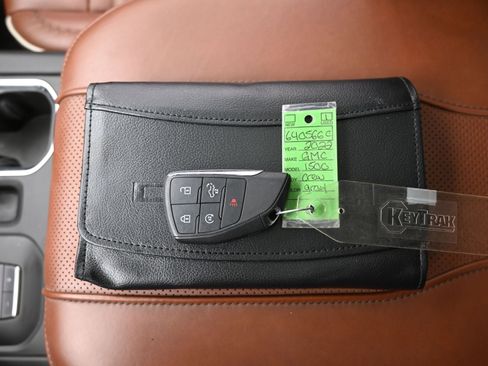 Used 2022 GMC Sierra 1500 Denali Ultimate image 19